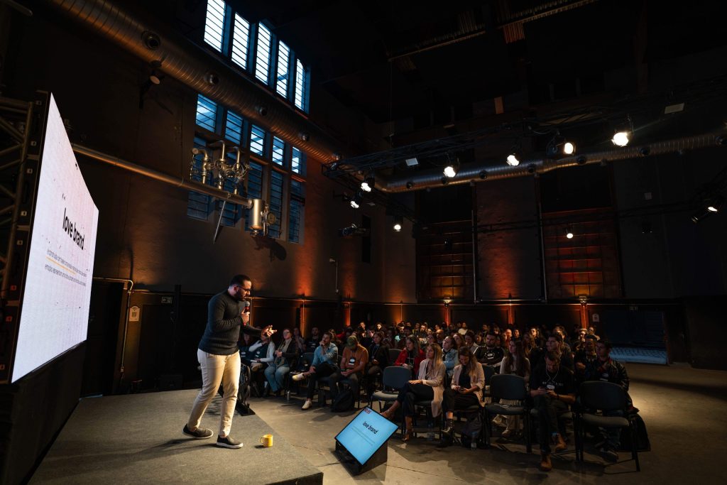 Experiência do cliente na Criação .cc